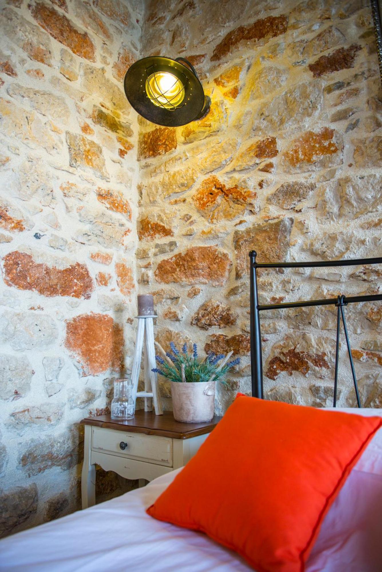 Halkis Muses Villa Rum bild
